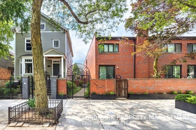 Primary Photo - 1720 N Orchard St