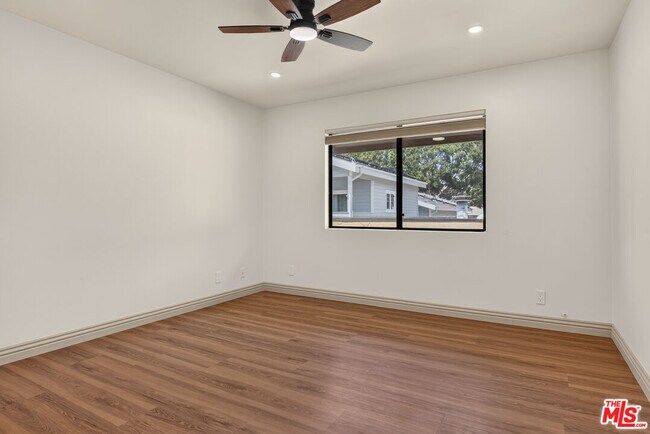 Building Photo - 4170 Madison Ave