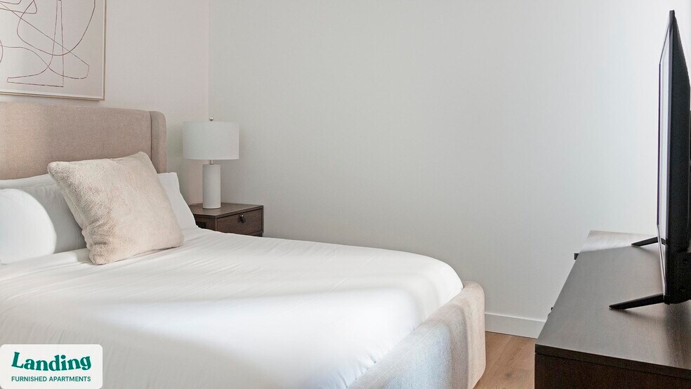 Building Photo - 632 Howard Rd SE