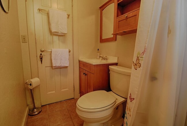 Building Photo - SEASONAL LEASE: "The Jack McCarthy Cabin"