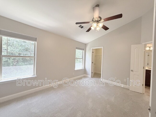 Building Photo - 1057 Woodbury Falls Dr