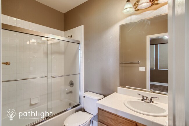 Building Photo - 6142 Big Bend Dr, Roseville, CA, 95678