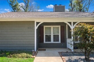 Building Photo - 4067 Coopers Hill Dr SE