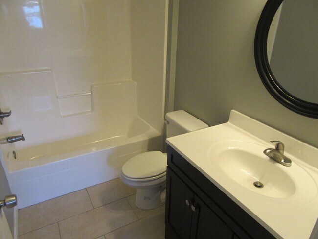 Building Photo - 2416 Astrid Ln