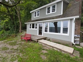 Building Photo - 2 Lake Terrace Dr