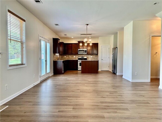 Building Photo - 3363 Willow Meadow Ln