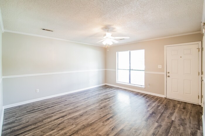 Building Photo - 101 Harold Dr