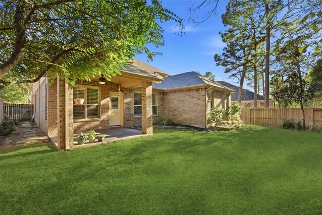 Building Photo - 114 Forest Elk Pl