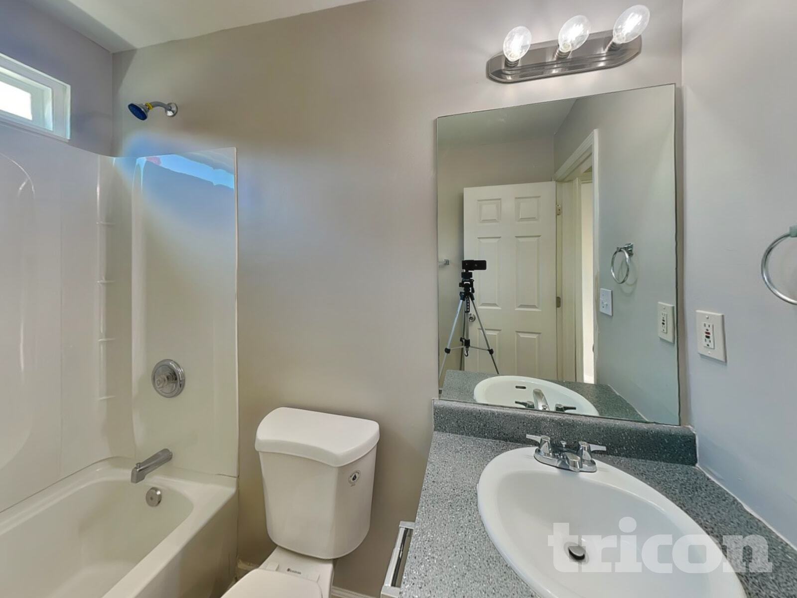 Building Photo - 2121 Serenity Dr NW