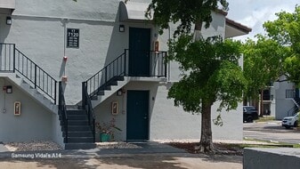 Building Photo - 7120 NW 179th St