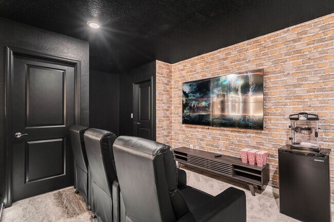 Building Photo - 16220 St Martin St