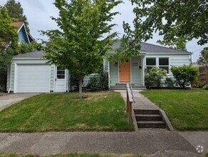 Building Photo - Amazing 2-Bedroom, 1-Bath Home Updated & G...