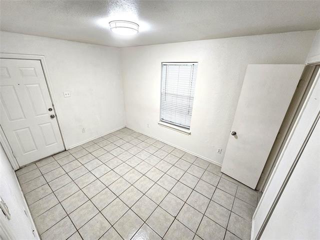 Building Photo - 2839 Avenue J