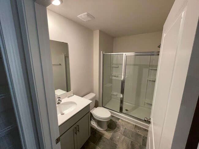 Building Photo - Complimentary Rent for a July ONLY Move in...