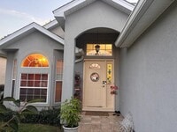 Building Photo - 1114 High Meadow Dr
