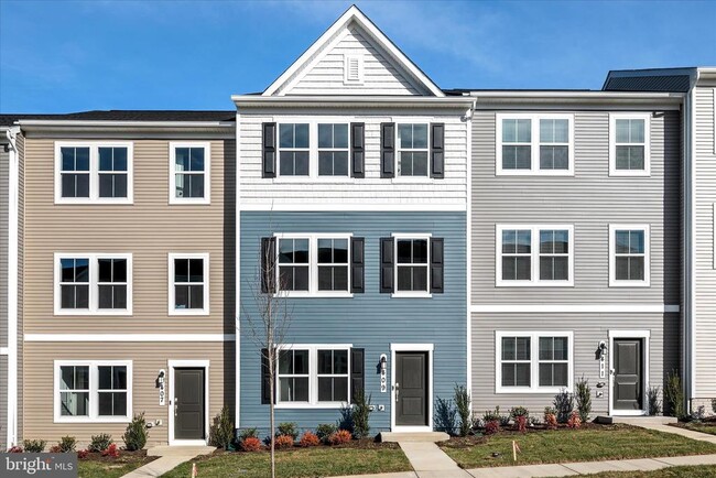 Primary Photo - 409 18th Ave