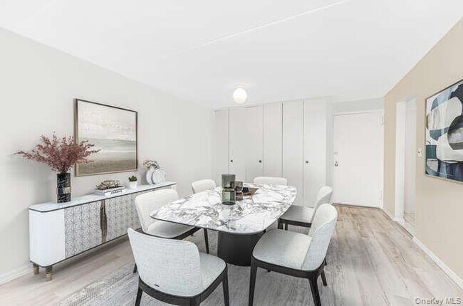 Building Photo - 1155 Warburton Ave