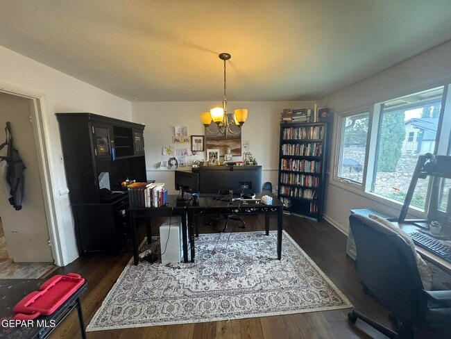 Building Photo - 6417 Pino Real Dr