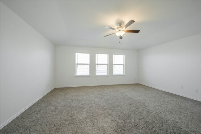 Building Photo - 5929 Priory Dr