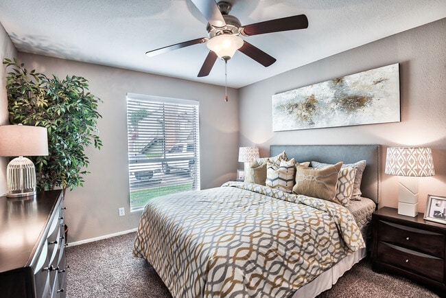 Building Photo - Nichols Square Apartments