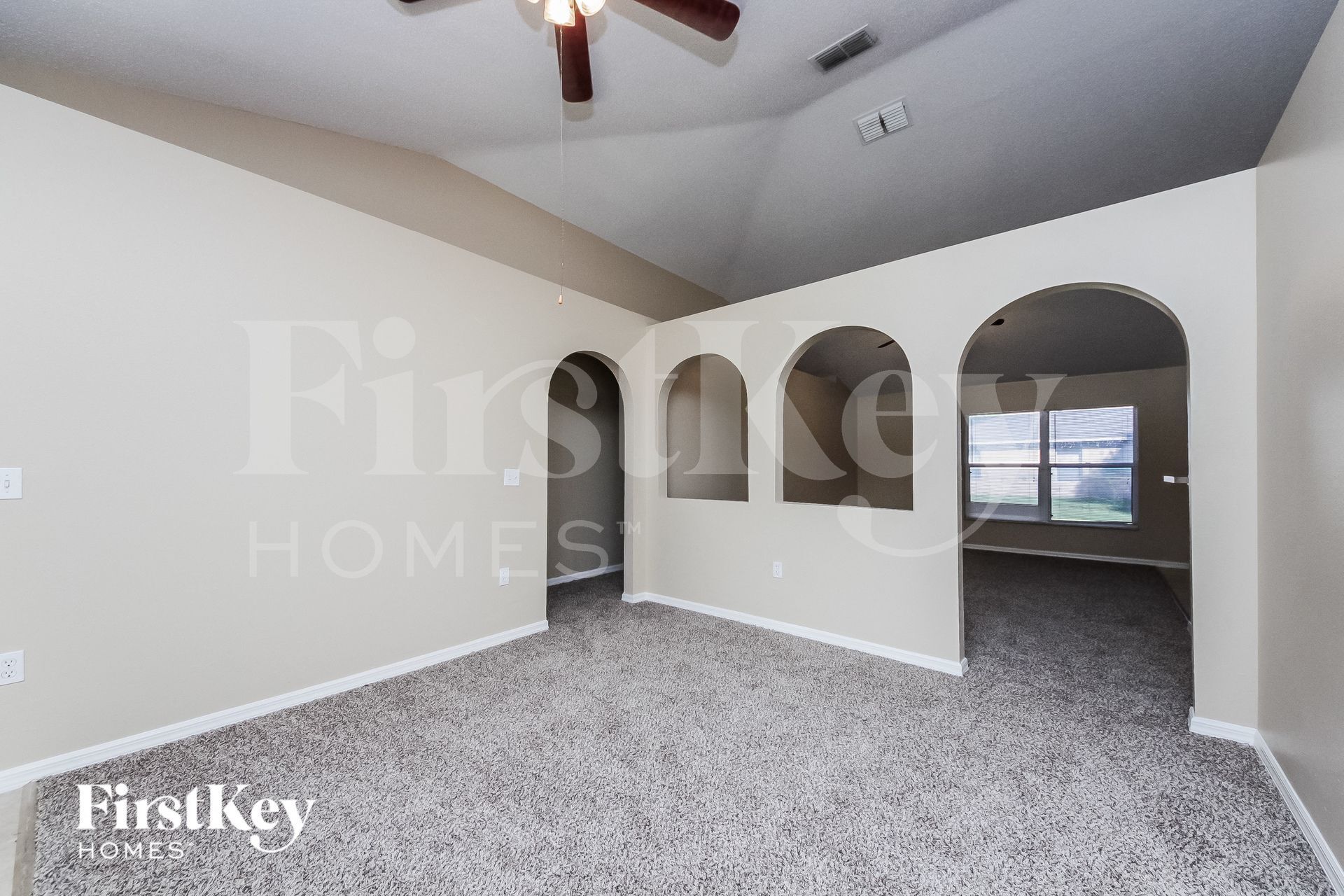 Building Photo - 917 Delano Ct