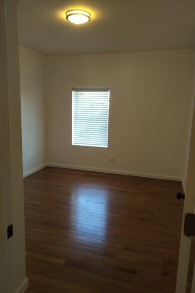 Third Room - 6108 W Addison St