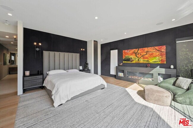 Building Photo - 1368 Beckwith Ave