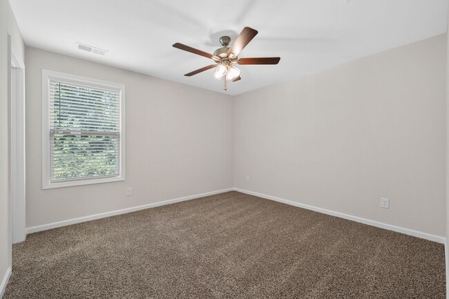 Building Photo - 1217 Dodd St