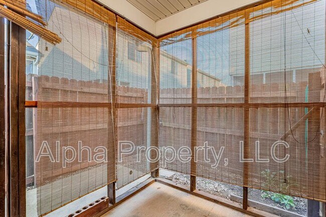 Building Photo - 107 Hammett Grove Ln