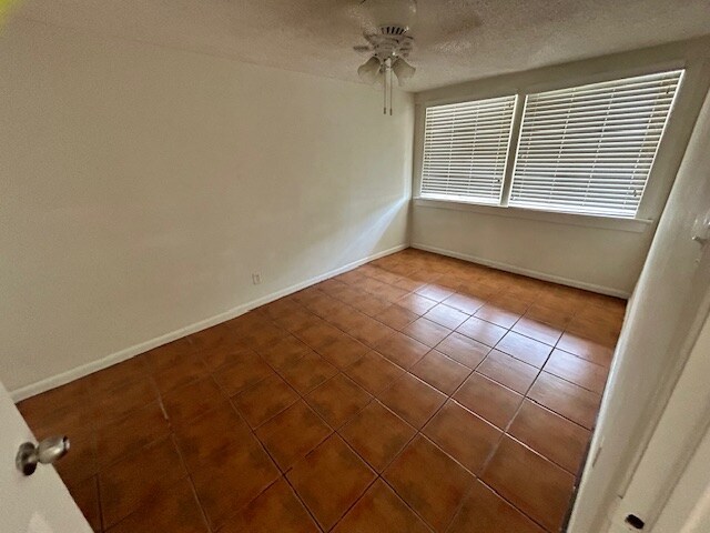 Building Photo - 4317 Antisdale St