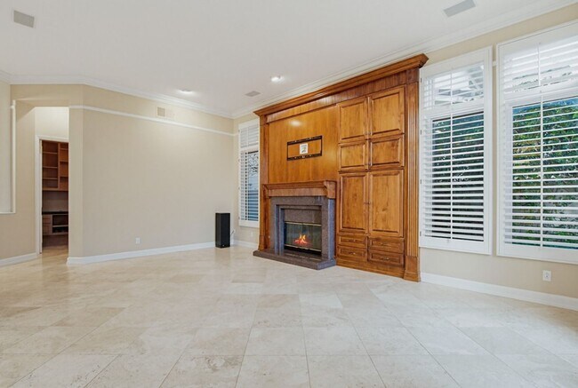Building Photo - Gorgeous Custom Built Scripps Ranch Home Available Now!