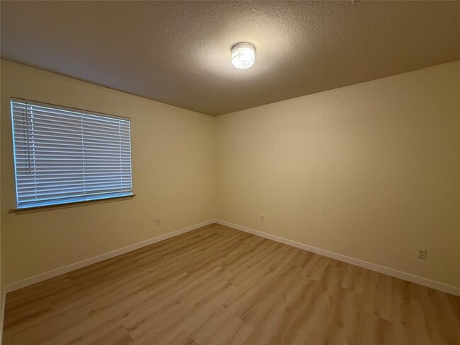 Building Photo - 8908 Lanna Bluff Loop