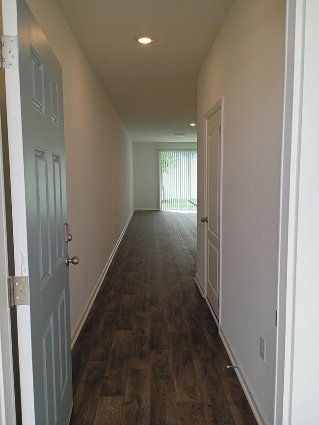 Building Photo - 5659 Ansley St