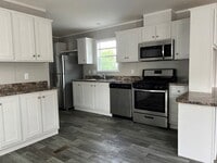 Building Photo - 5168 Tokay Dr