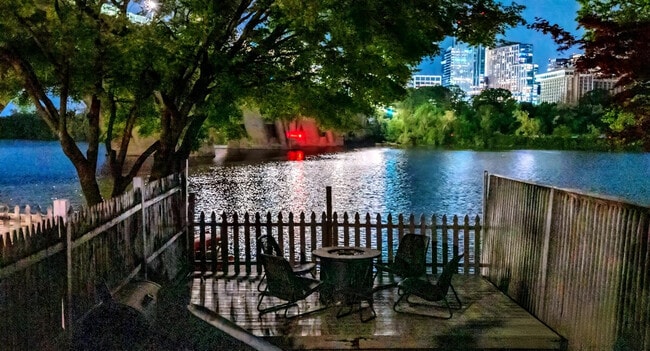 Building Photo - 3590 Water St NW