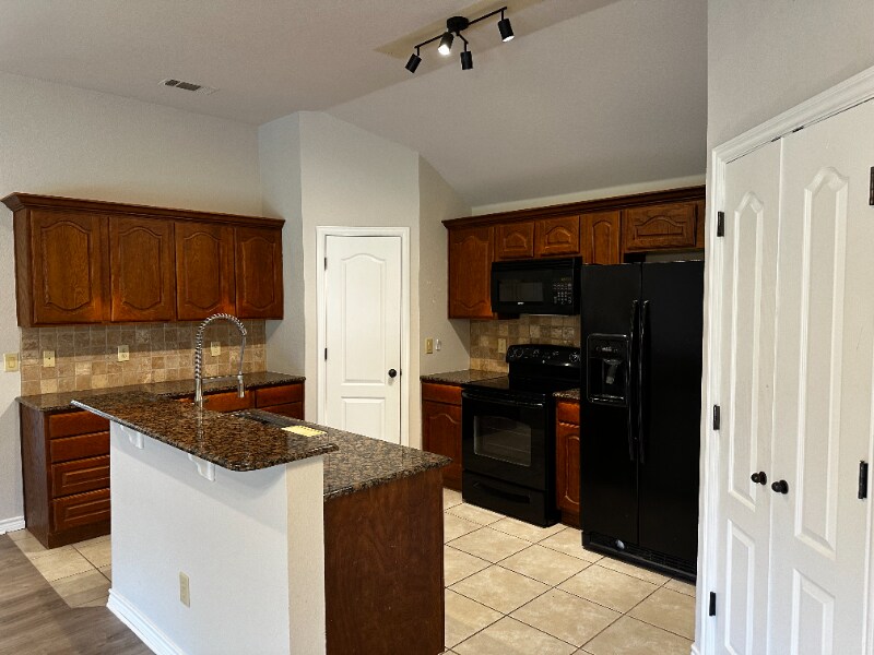 Building Photo - 3120 Lippizan St