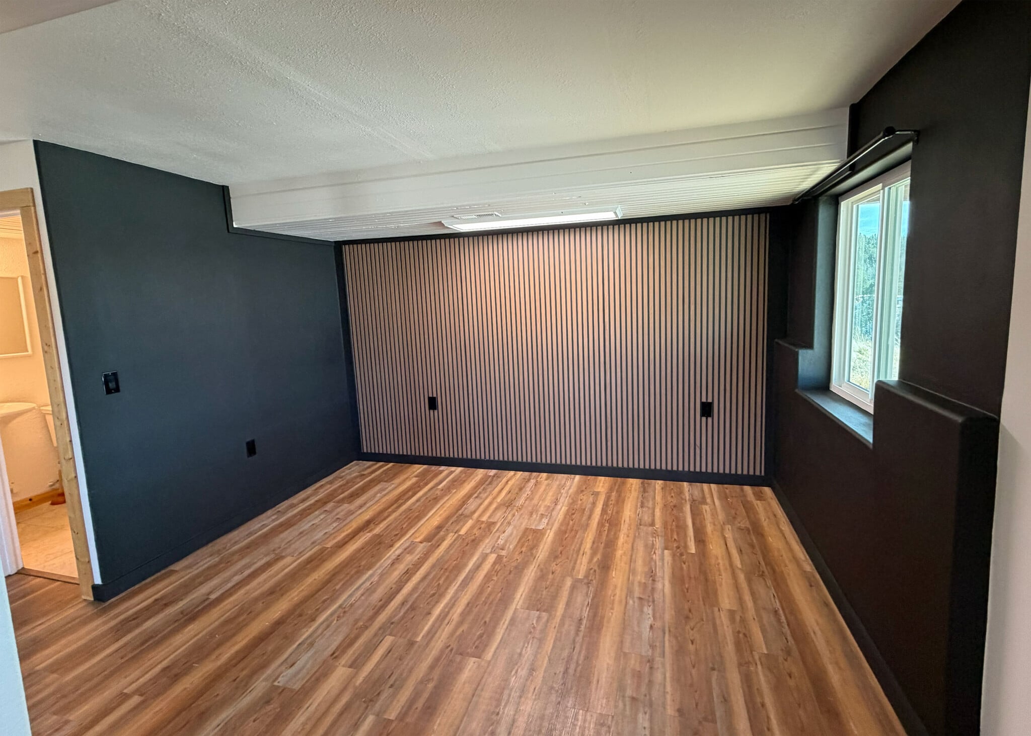 Building Photo - 61 Muskrat Lake Vw