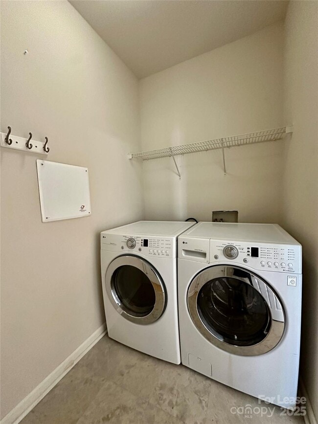 Building Photo - 14119 Eldon Dr