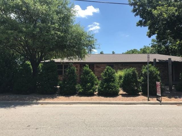 Building Photo - 404 N Board St