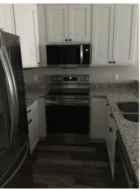 Building Photo - 632 E Star Ct