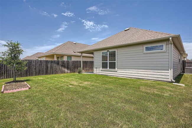 Building Photo - 821 Durness Dr