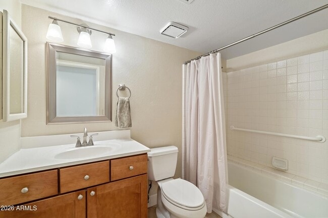 Building Photo - 10077 E Calle De Cielo Cir