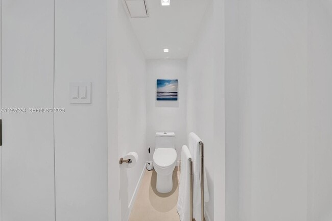 Building Photo - 199 Ocean Ln Dr