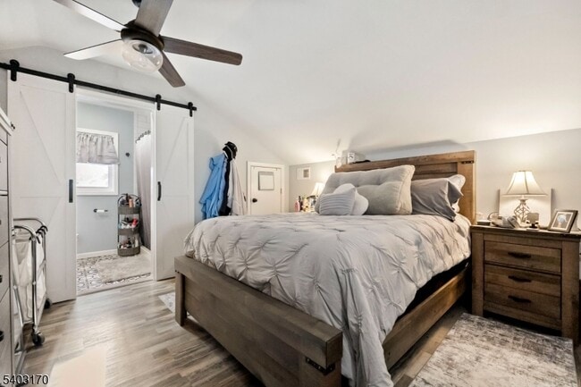 Building Photo - 49 Cliffside Trail