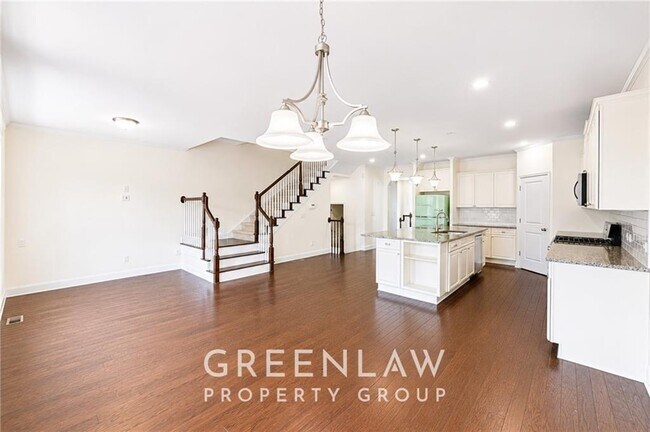 Building Photo - 7403 Lowery Oak Dr