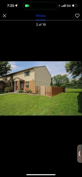 Building Photo - 5768 Bellport Ct