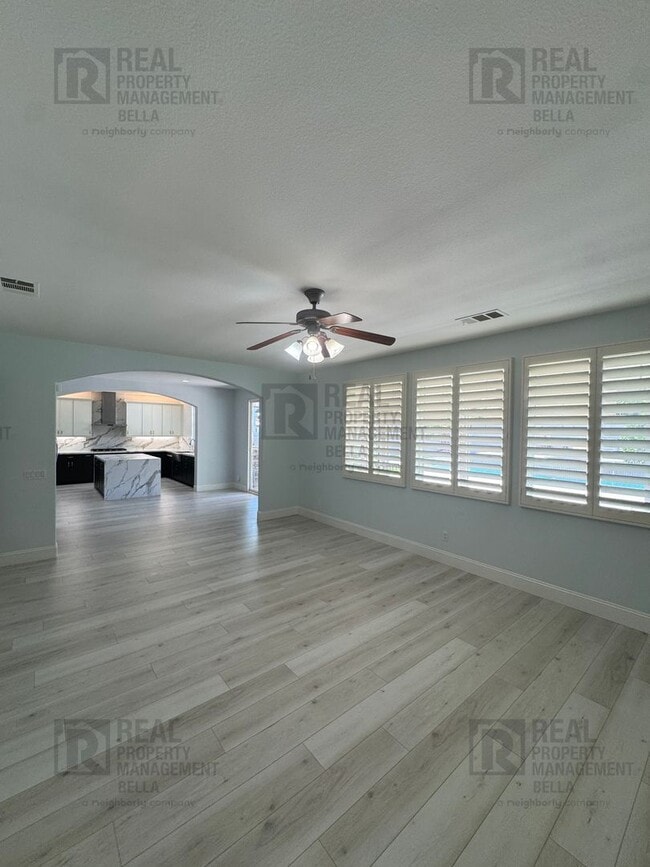 Building Photo - Murrieta Luxury Estate with Resort Pool, Designer Kitchen & Entertainer’s Backyard Retreat