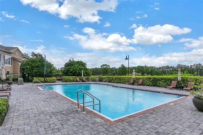 Building Photo - 14341 Fredricksburg Dr