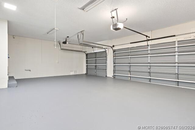 Building Photo - 8709 Banyan Ct