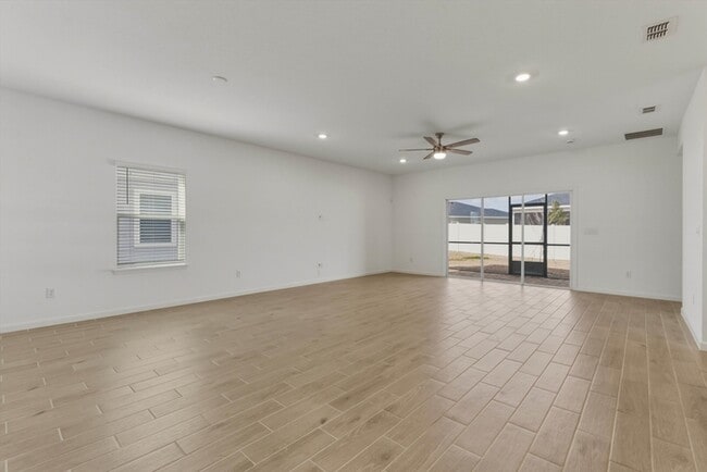 Building Photo - 1479 Lachlan Cir